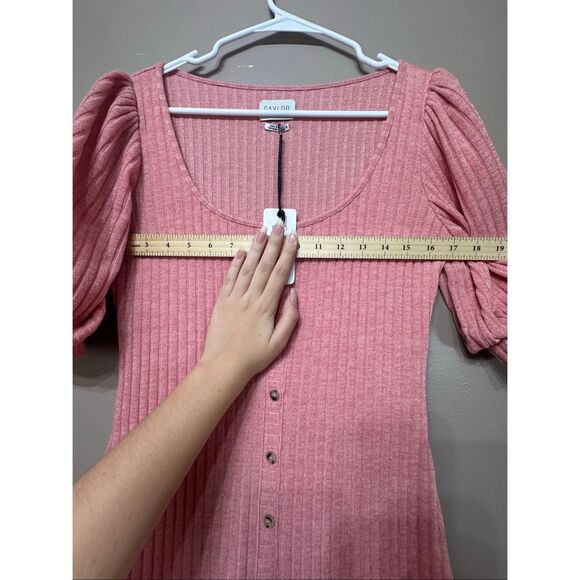 NWT SAYLOR Malavika Knitted Puff Sleeve Scoop Neckline Cardigan Midi Dress M - Picture 9 of 13